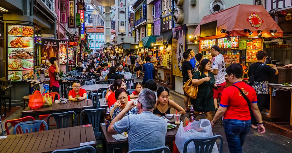 Shop & Eat on Orchard Road and in Hawker Centres
