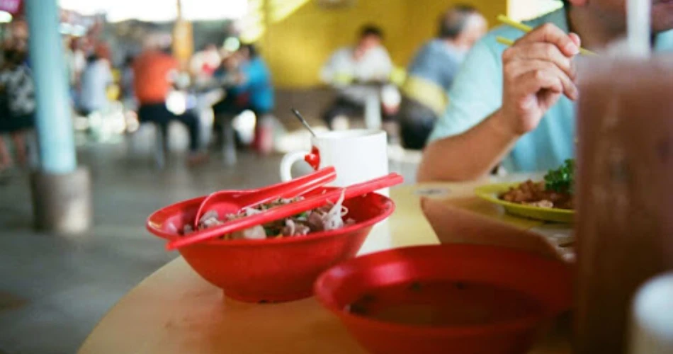 Shop & Eat on Orchard Road and in Hawker Centres