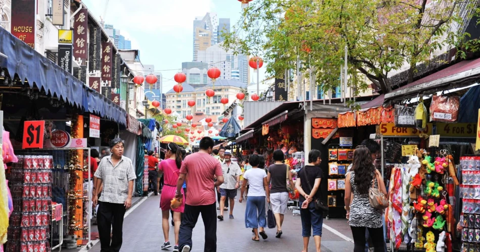 Shop & Eat on Orchard Road and in Hawker Centres